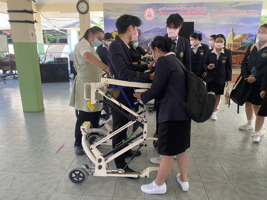 ต้อนรับอาจารย์และนักศึกษาพยาบาลชั้นปีที่ 3 คณะพยาบาลศาสตร์แมคคอร์มิค มหาวิทยาลัยพายัพ